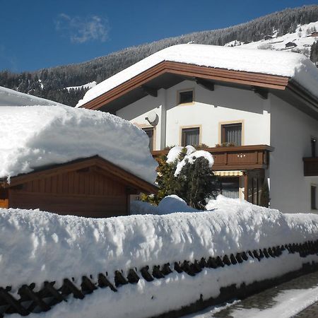 Hotel Haus Maria Leiter Sillian Exterior foto
